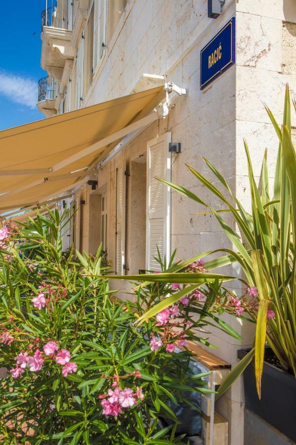 Olife Guesthouse Milna (Brac) Exterior photo